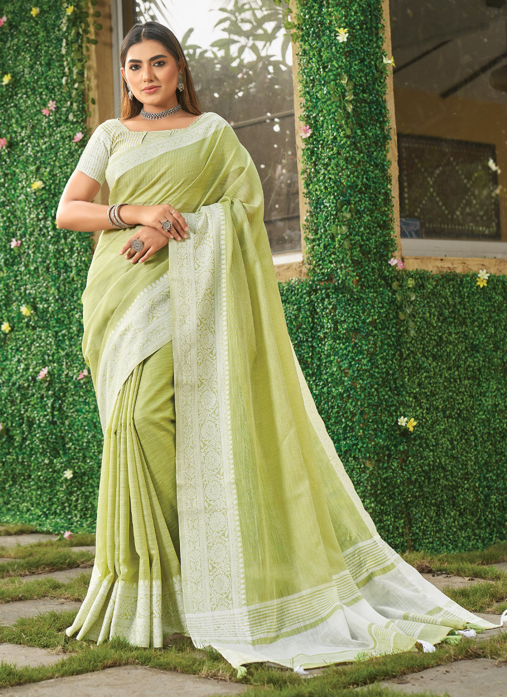 Classic Light Green Pure Linen Weaving Border Saree 
