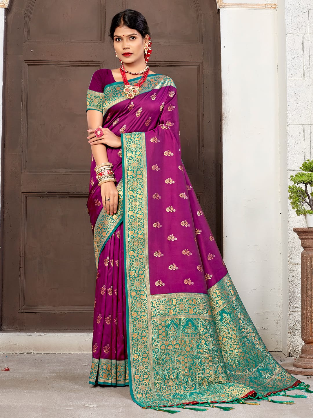Exclusive Purple & Green Banarasi Silk Rich Pallu Saree With Fancy Tessels.