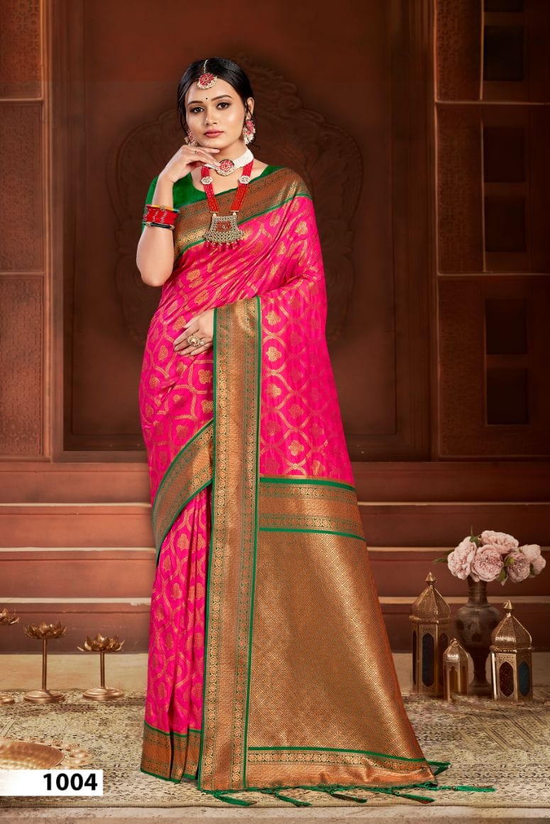 Tradional Indian Pure Banarasi Silk Rich Pallu Saree With Tessels